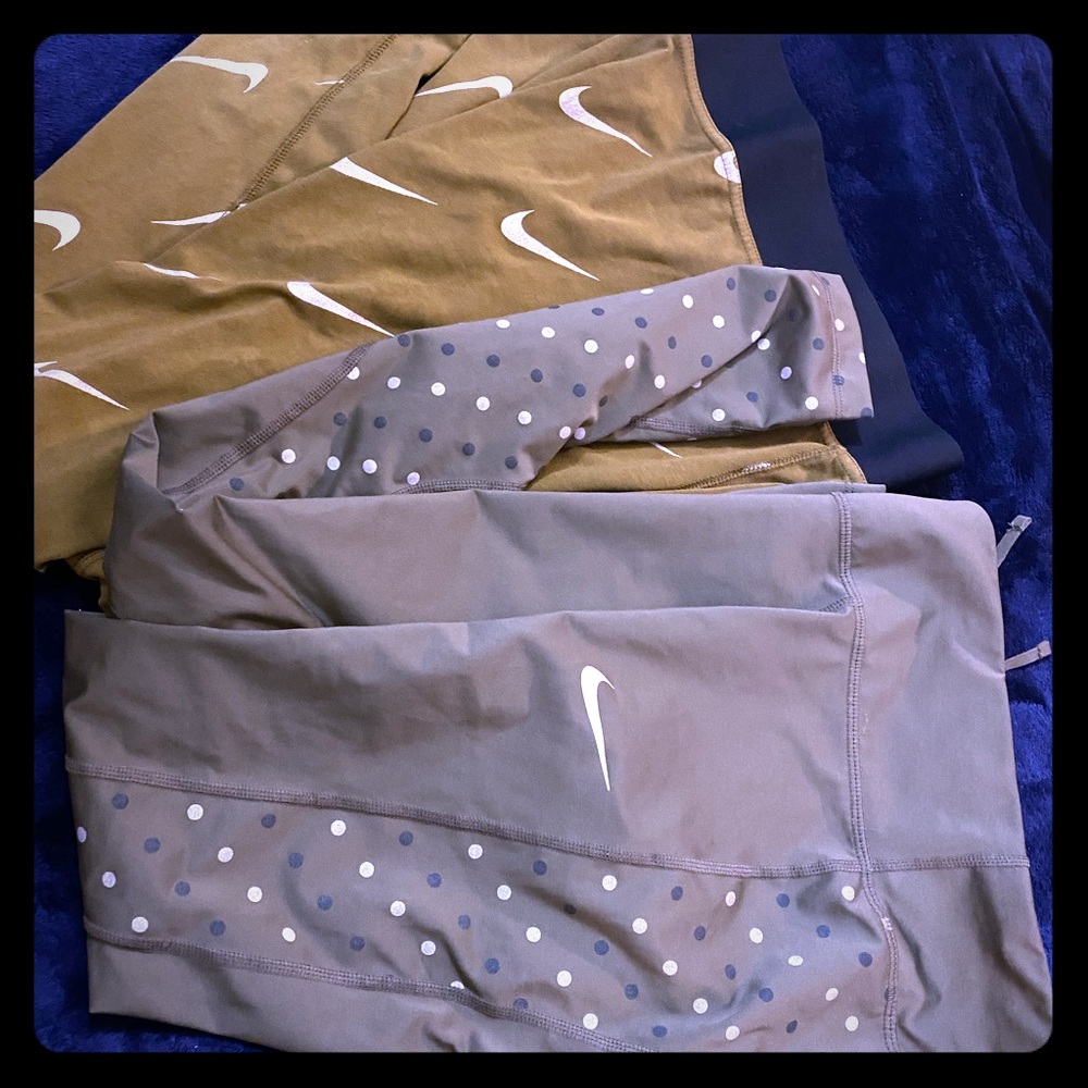 Nike size small bundle! Two pairs of Nike Dri-fits
